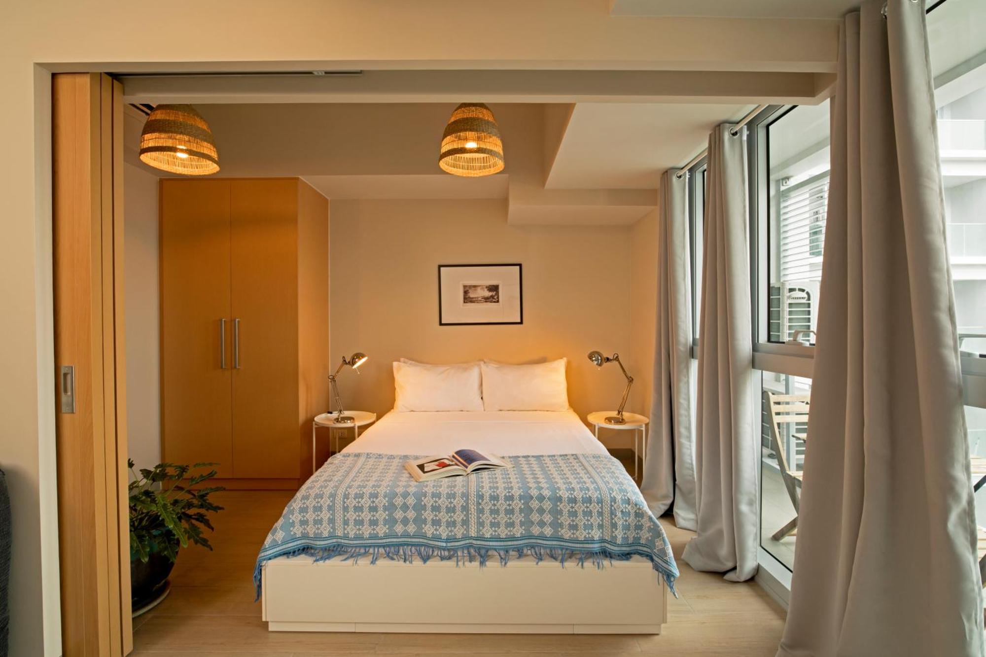 Uptown Parksuites Apartments Tower 2 Bgc By Ph Staycation Manila Exterior foto